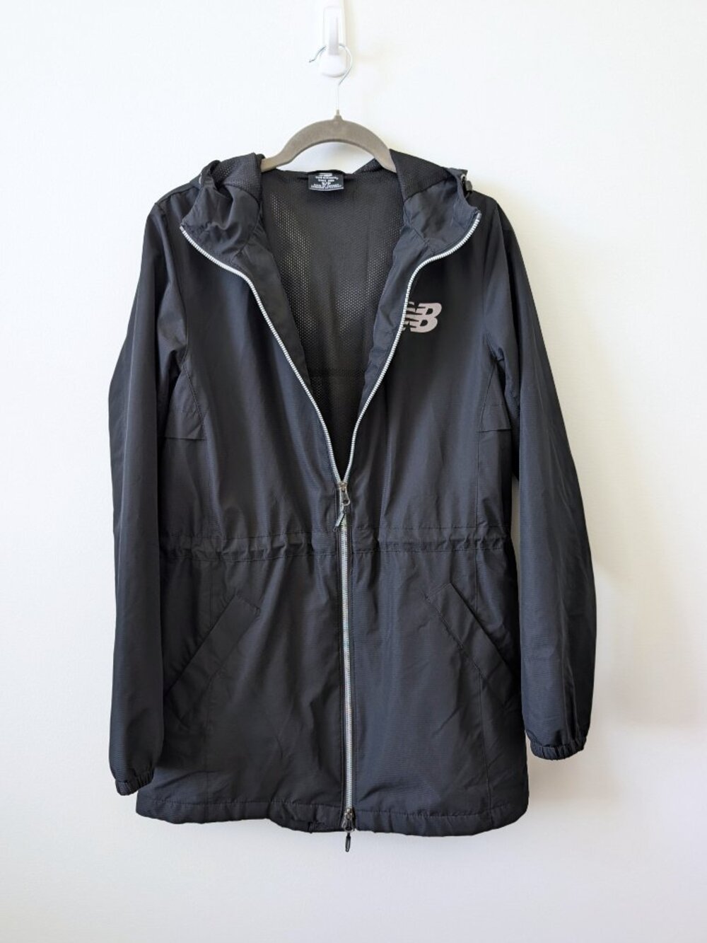NEW BALANCE Hooded Anorak Windbreaker | Small - Picture 2 of 11